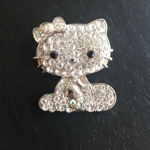 Adorable Rhinestone Hello Kitty pin!